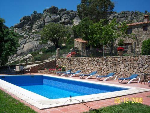 Casa Rural Virgen De La Cabeza Guest House Valencia de Alcantara Bagian luar foto