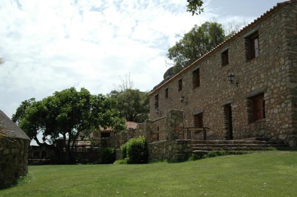 Casa Rural Virgen De La Cabeza Guest House Valencia de Alcantara Bagian luar foto